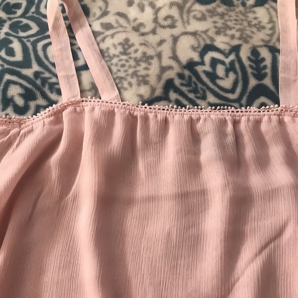 NWOT Express Light Pink Off The Shoulder Top - Picture 4 of 7